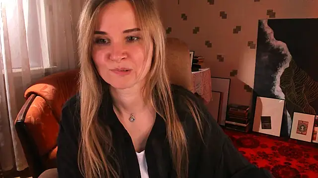 MiaSparkes online show from June 18, 2026, 9:14 am
