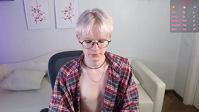 Liam Blair online show from June 21, 2026, 5:32 am