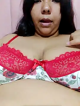 Izel  online show from June 17, 2026, 12:24 am