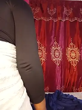 DimpleQueen 01 online show from July 14, 2026, 4:17 am