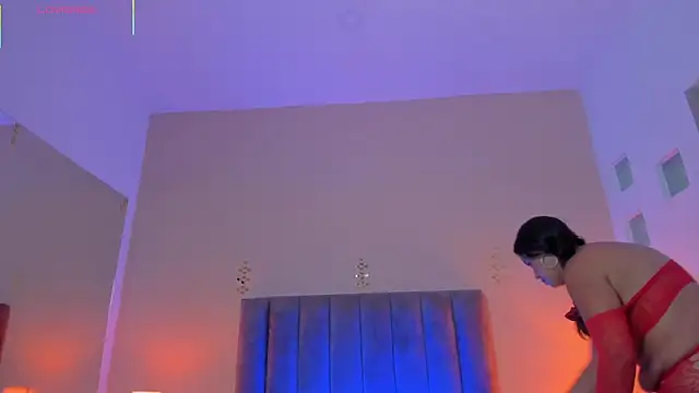 Snapshot of scarlet_pielcanela chatting on June 13, 2026, 7:45 pm scarlet pielcanela online show from June 13, 2026, 7:45 pm