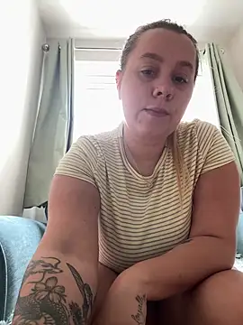 OliviaJadeXx online show from June 15, 2026, 11:01 am