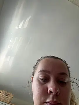 OliviaJadeXx online show from July 8, 2026, 8:19 am