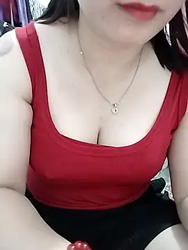 ManaMi-Amii online show from June 13, 2026, 2:42 am