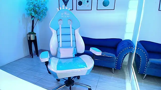 Patme queen online show from July 23, 2026, 1:58 am
