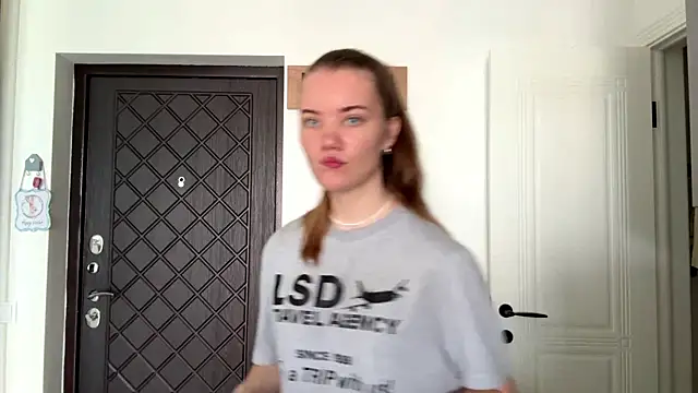 Snapshot of doana_bebriti chatting on June 26, 2026, 10:08 am doana bebriti online show from June 26, 2026, 10:08 am