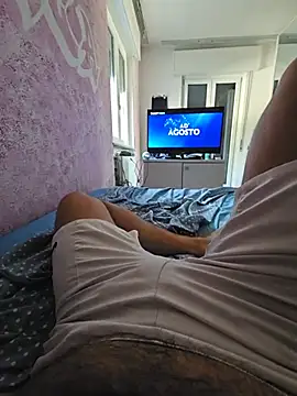 stefanotoma91 online show from August 9, 2026, 3:06 pm