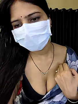 Snapshot of Eva_Elexx chatting on June 9, 2026, 6:52 pm Eva Elexx online show from June 9, 2026, 6:52 pm
