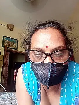 Sanjanabiswas947 online show from May 19, 2026, 3:35 am
