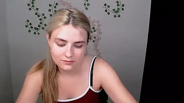 Snapshot of _shy_sabrina__ chatting on June 30, 2026, 12:39 pm shy sabrina online show from June 30, 2026, 12:39 pm
