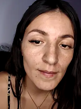 tina sussy online show from June 3, 2026, 2:33 pm