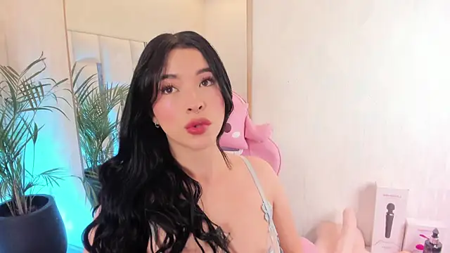imnikaa  online show from June 22, 2026, 12:35 pm