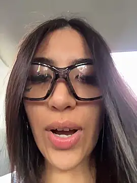 babedemon666 online show from May 7, 2026, 9:53 pm