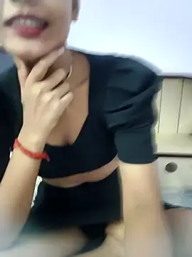 Dimple-Shah online show from July 28, 2026, 1:21 pm