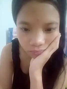 lelenana online show from May 8, 2026, 10:48 pm