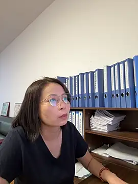 lisha521 online show from June 12, 2026, 1:37 am