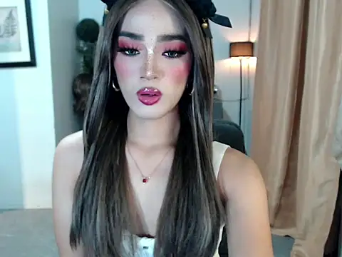 lavandermilk online show from July 15, 2026, 1:16 pm