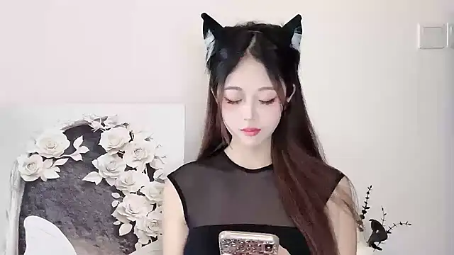 KiKi-011 online show from May 21, 2026, 6:53 am