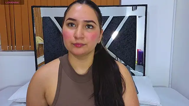 Snapshot of sofiagregorie chatting on May 7, 2026, 11:59 am sofiagregorie online show from May 7, 2026, 11:59 am