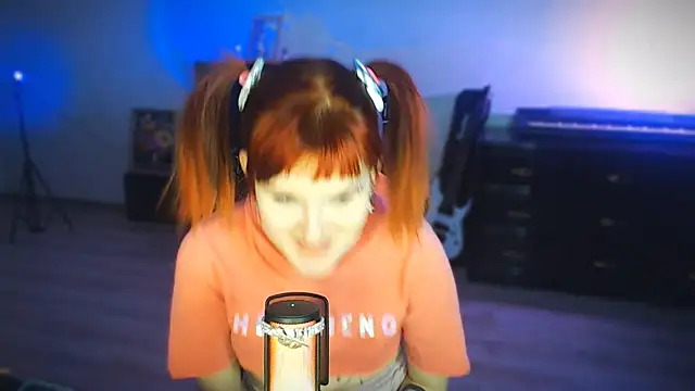 ConchitaMesser online show from April 23, 2026, 9:50 pm