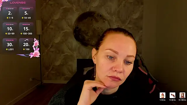Margo Kelly online show from May 14, 2026, 1:12 am
