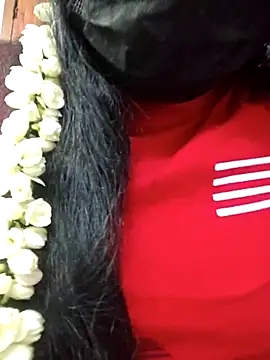 Snapshot of Tamil_Hot_Dharsha chatting on July 25, 2026, 5:43 pm Tamil Hot Dharsha online show from July 25, 2026, 5:43 pm