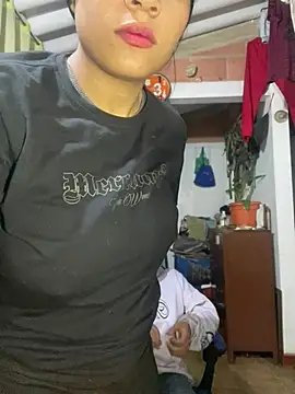 ElahiaMarquez online show from May 15, 2026, 4:19 am