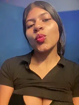 ElahiaMarquez online show from May 29, 2026, 10:30 pm
