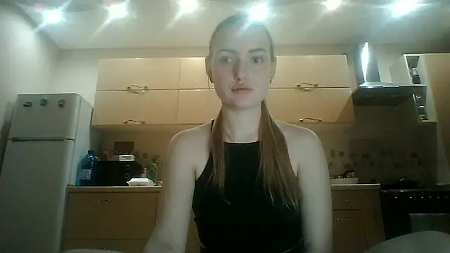 Lisanta online show from July 16, 2026, 6:36 pm