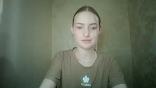 Lisanta online show from July 25, 2026, 7:44 pm