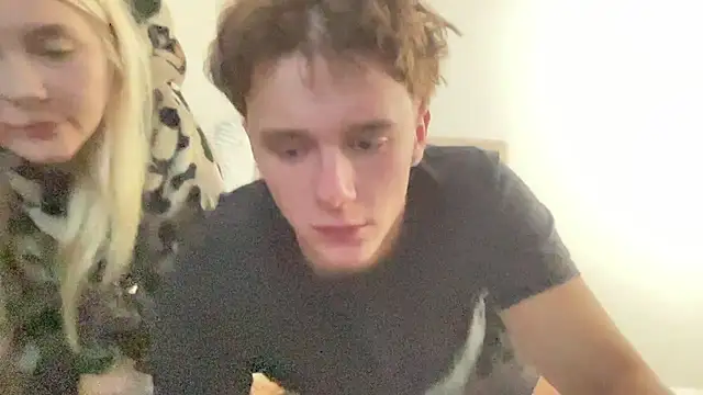 SofiaNLukaBabe online show from May 15, 2026, 11:23 pm