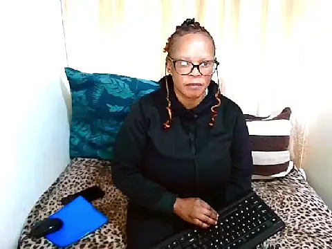 Ebony Bloom69 online show from June 22, 2026, 4:42 am
