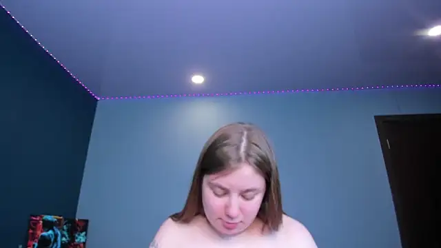 Boobsy girl online show from June 3, 2026, 3:28 pm