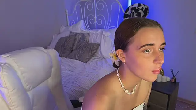 Tiana Belle online show from June 14, 2026, 2:24 am