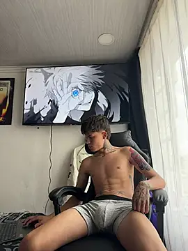 Jackdaniel001  online show from June 3, 2026, 12:52 pm