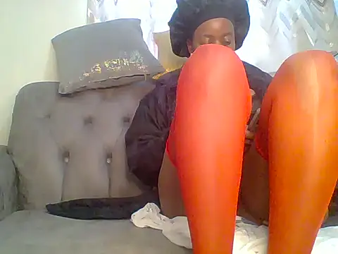 Snapshot of fentyvee chatting on June 25, 2026, 6:07 am fentyvee online show from June 25, 2026, 6:07 am