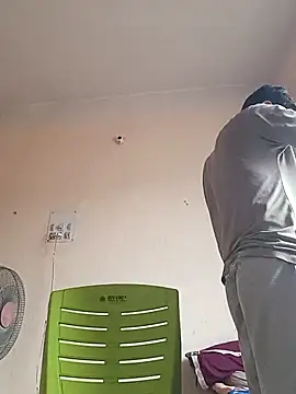 SUGAR DADDY 18 online show from July 20, 2026, 7:44 am