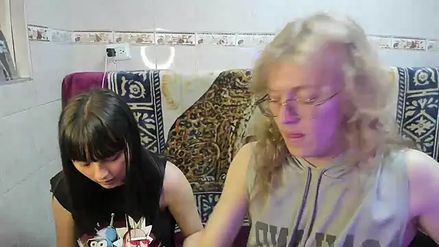 Snapshot of Jinnbooky chatting on July 19, 2026, 11:41 pm Jinnbooky online show from July 19, 2026, 11:41 pm