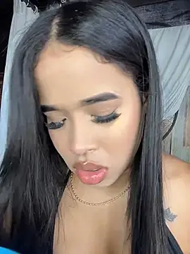 Snapshot of EmmaExoticaXXX chatting on July 18, 2026, 9:18 pm EmmaExoticaXXX online show from July 18, 2026, 9:18 pm