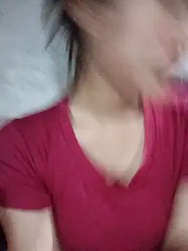 Snapshot of Rosie_LoveUU chatting on May 9, 2026, 10:37 pm Rosie LoveUU online show from May 9, 2026, 10:37 pm