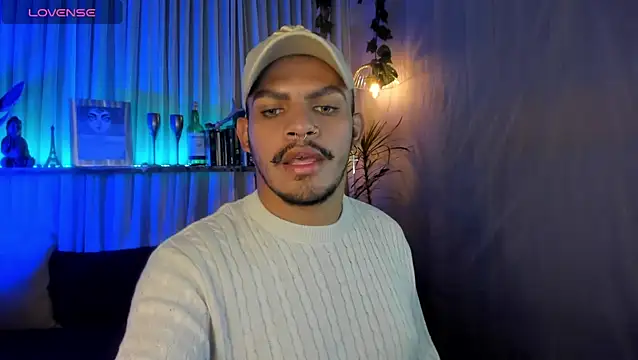 Snapshot of JaviCollins- chatting on May 26, 2026, 12:50 am JaviCollins- online show from May 26, 2026, 12:50 am