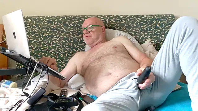 KinkCentral online show from June 16, 2026, 9:01 am