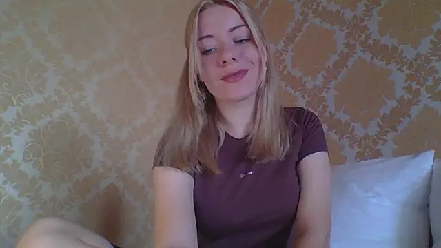 Softy Aura  online show from July 16, 2026, 11:05 am