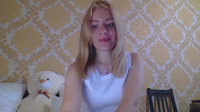 Softy Aura  online show from July 29, 2026, 2:15 pm