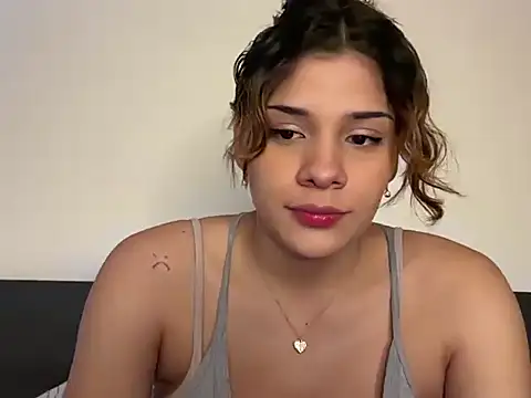 Im  molly6 online show from June 16, 2026, 9:28 pm