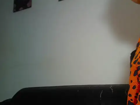 BellaLuxxs online show from June 3, 2026, 11:21 pm
