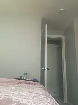 Snapshot of richierichelle chatting on May 16, 2026, 1:43 pm richierichelle online show from May 16, 2026, 1:43 pm