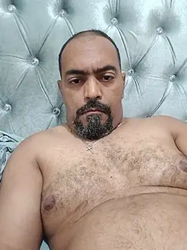 Snapshot of hitachixxx chatting on June 7, 2026, 10:57 pm hitachixxx online show from June 7, 2026, 10:57 pm