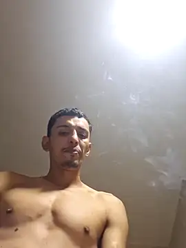 casadocalixaba028 online show from May 14, 2026, 2:29 am