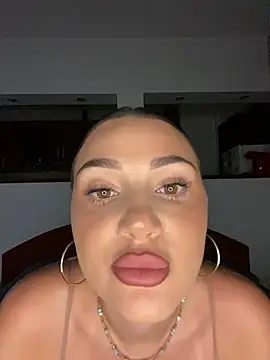 AylaSparkk online show from July 1, 2026, 8:41 pm